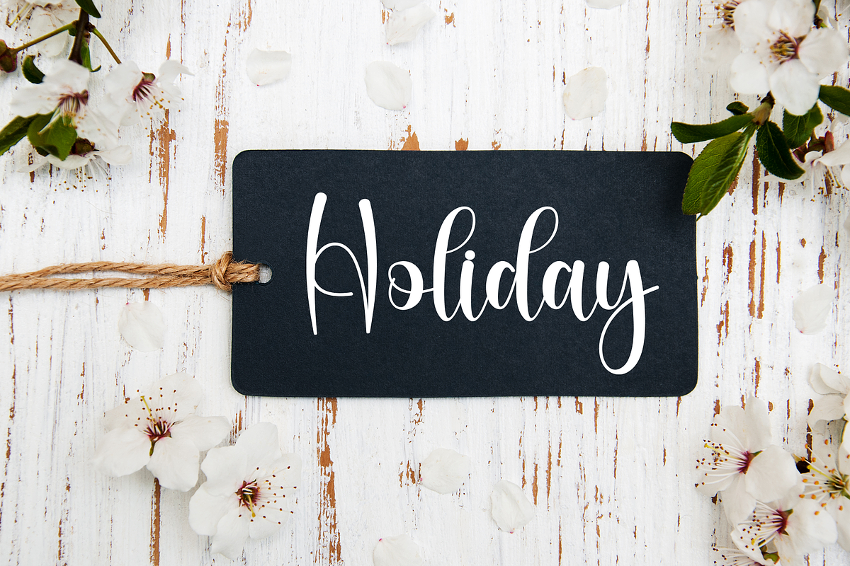 Friends | Script Font, a Handwritten Font by Scratchones (Photo 5 of 8)