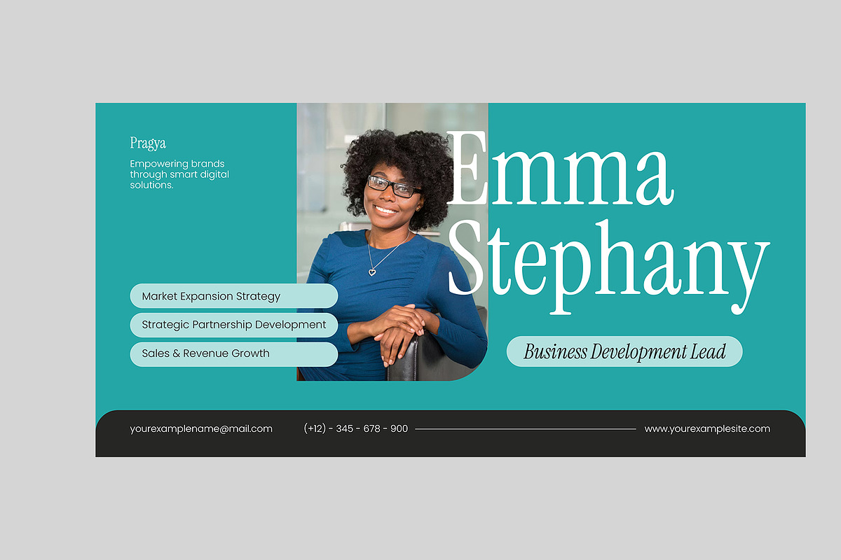 Teal Minimal Startup Email Signature, a Social Media Template by Neermana (Photo 2 of 4)