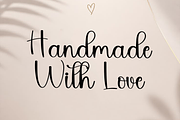 Photoline, a Handwritten Font by InermediaSTUDIO (Thumbnail 3 of 8)