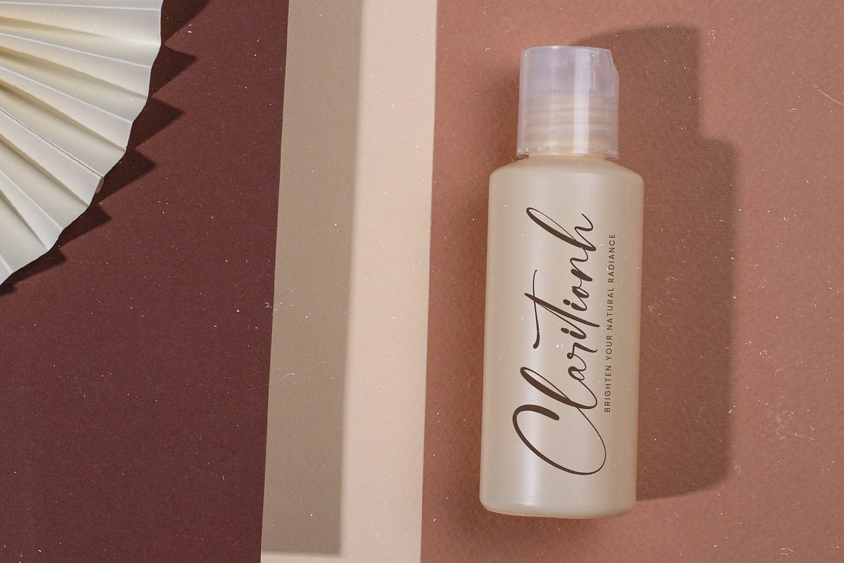Berlynda Romantica Handwritten Font, a Script Font by stylishtype.co (Photo 2 of 20)