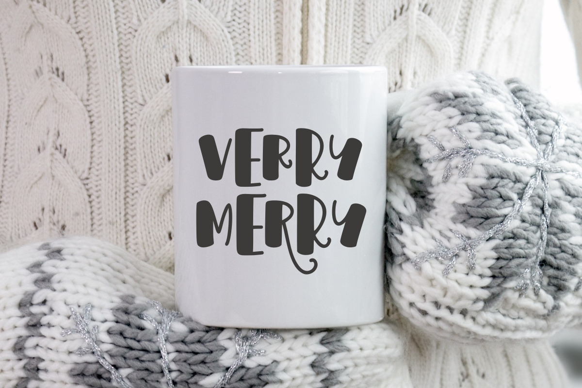 Fancy Christmas - Cute Playful Font, a Handwritten Font by SaktiAvellin (Photo 6 of 7)