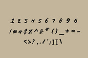 Royal Muffin, a Script Font by Gittype (Thumbnail 7 of 14)