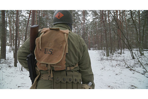 Re-enactors Dressed As American, a Graphic by Our Amazing World