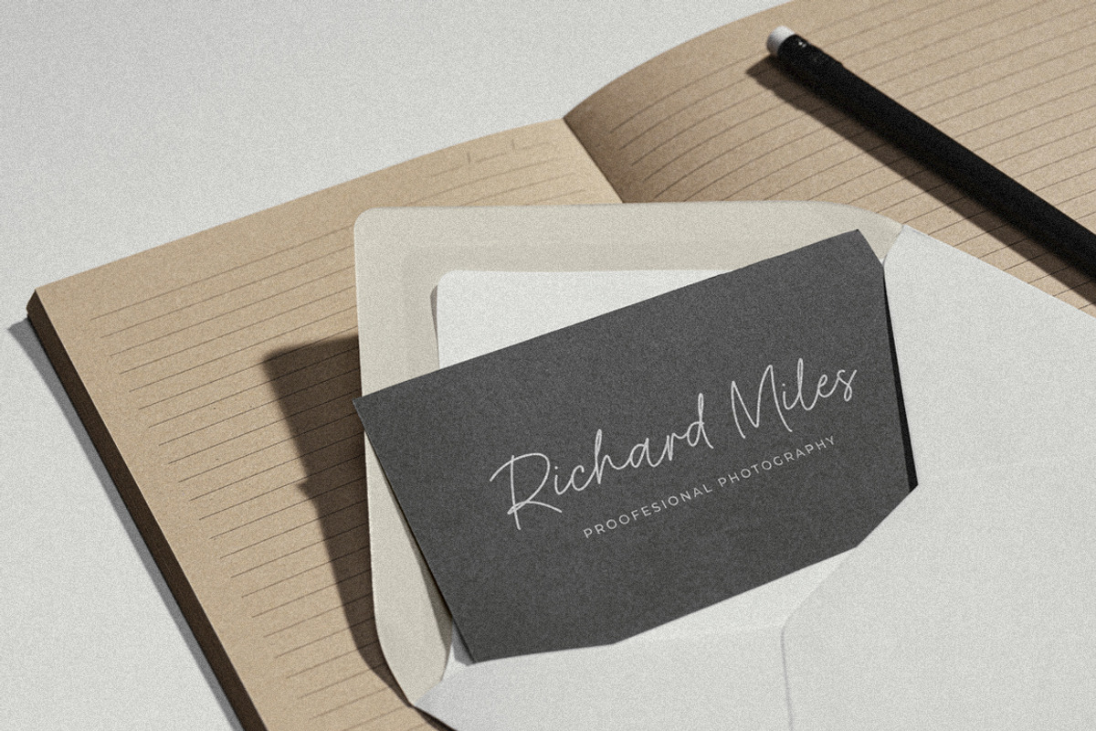 Present Anthem Modern Signature Font, a Script Font by Heinzel Std (Photo 17 of 19)