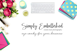 Styled Stock ~ Hot Pink Desktop