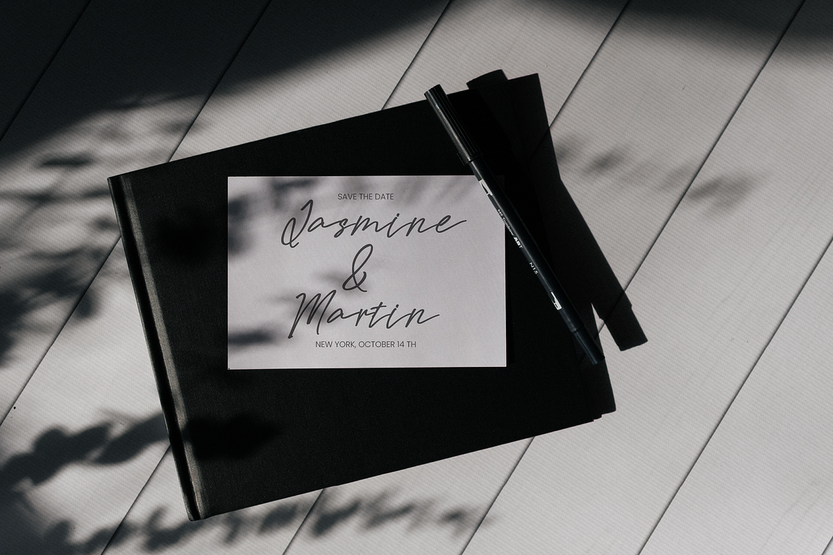 Hadvenly Signature, a Script Font by Randi Irvan | Rvandtype (Photo 9 of 13)