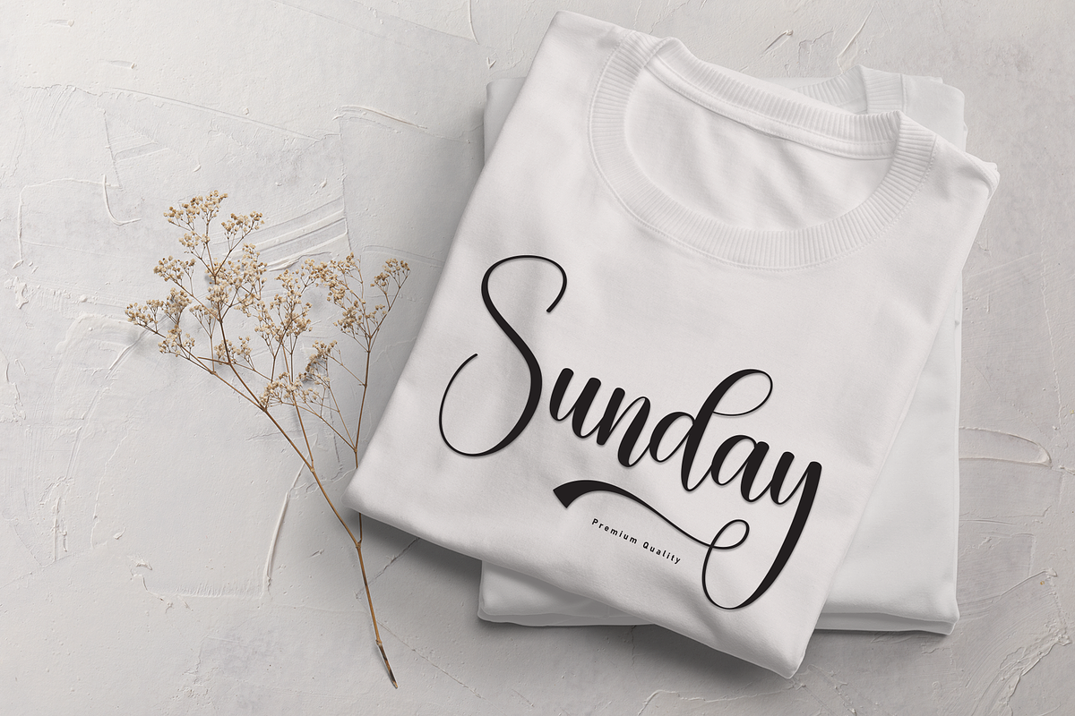 Hunting | Script Font, a Handwritten Font by Scratchones (Photo 3 of 9)
