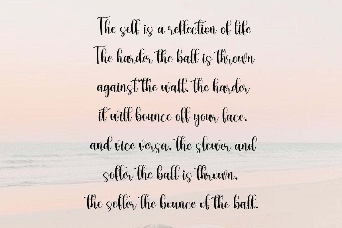 Autumn Vintage, a Handwritten Font by InermediaSTUDIO (Photo 5 of 8)