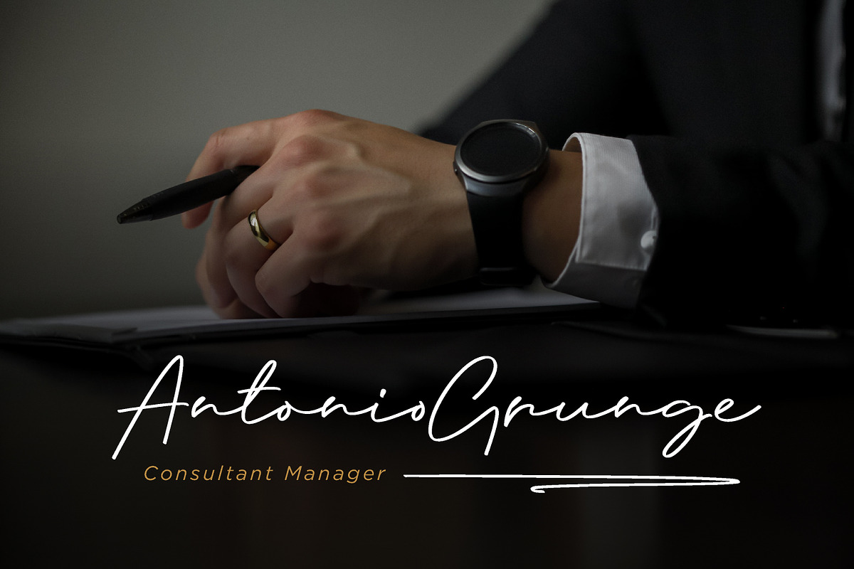 Anjel // Classy Signature Font preview 4