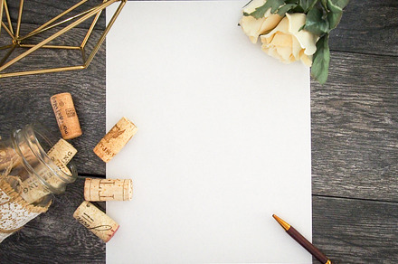 Boutique Plain Paper Mockup