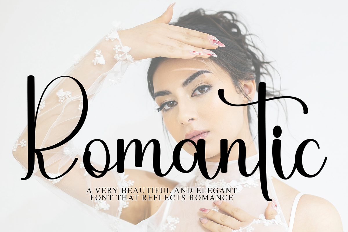Holiday Sunday, a Handwritten Font by InermediaSTUDIO (Photo 8 of 8)