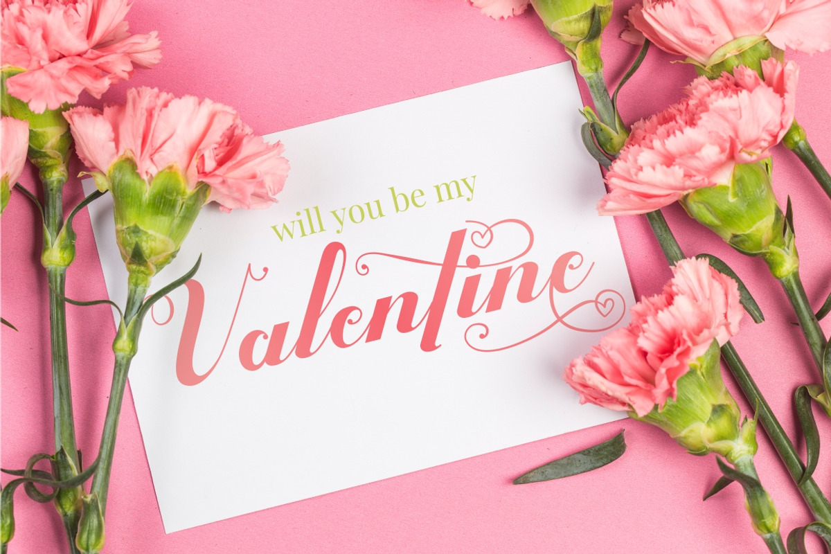 Valentijn - Romantic Font preview 3