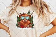 Cute Christmas Light Highland Cow, an Illustration by Craft Nest (Thumbnail 5 of 6)