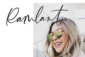 Santana Calligraphy Font