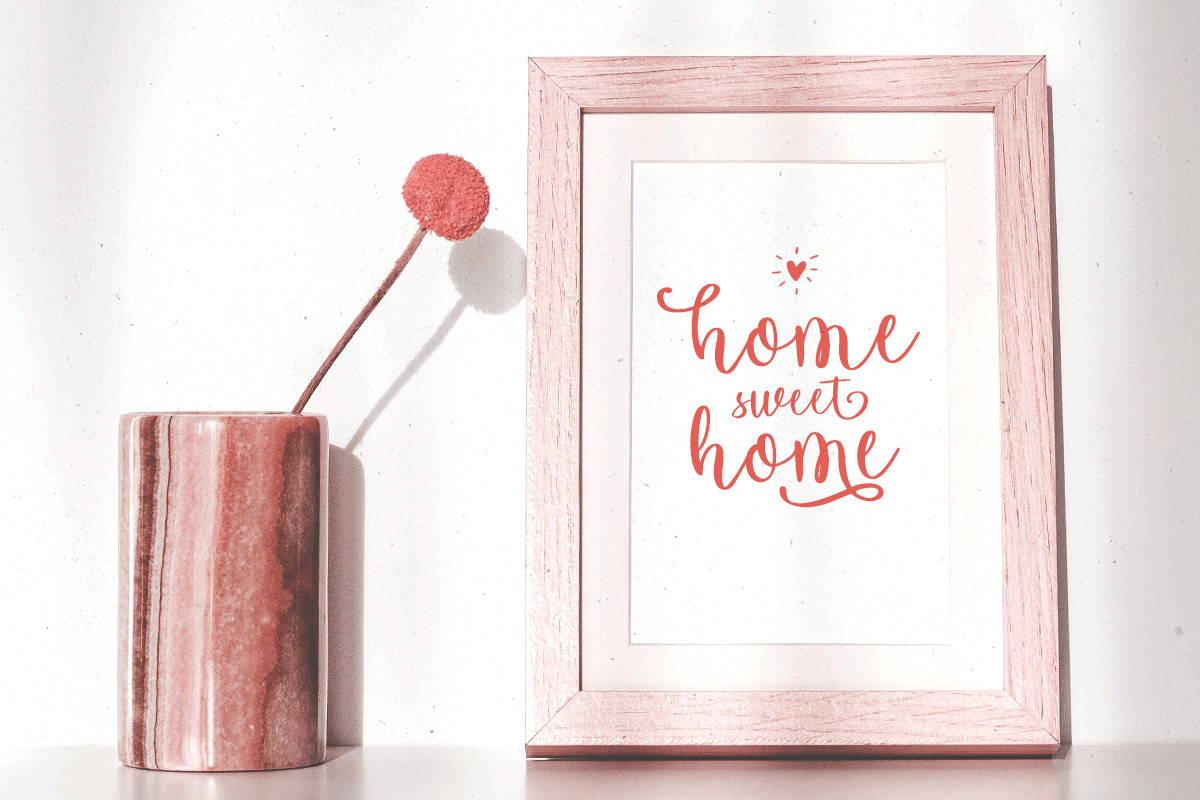 Maria Heart - Romantic Script, a Script Font by Bale Type (Photo 5 of 9)