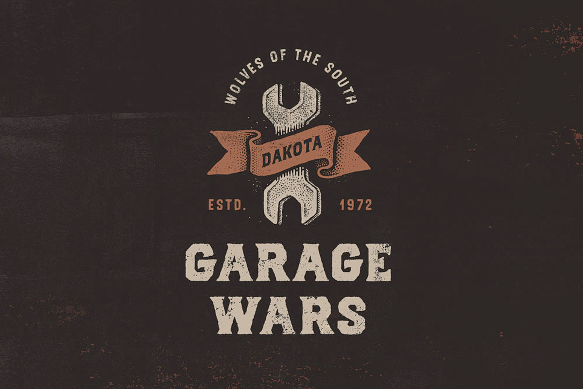 Legend Font trio + Textures, a Script Font by Andrey Sharonov (Photo 3 of 12)