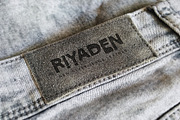 Riyaden Typeface –Elegant Serif Font, a Serif Font by Bercreative (Thumbnail 4 of 4)