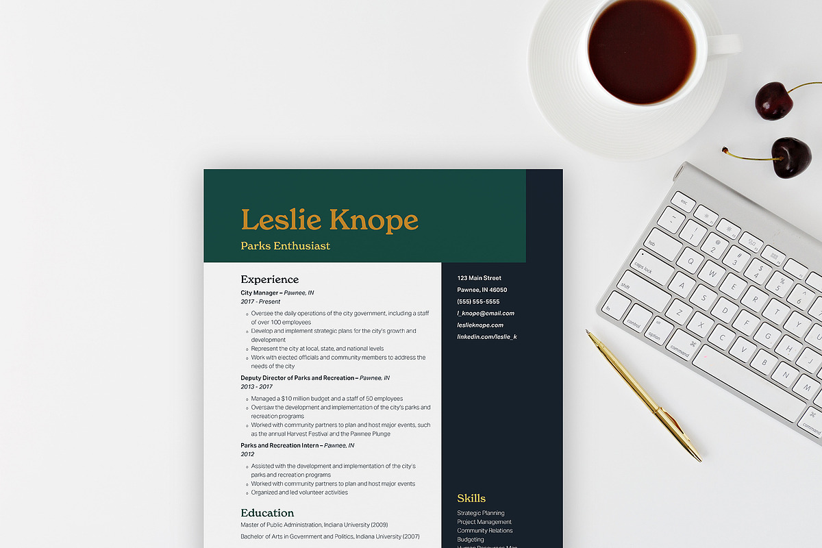 Color Block Resume Template, a Resume Template by Helen Thompson Design (Photo 1 of 2)