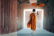 Lightroom Presets (Mobile + Desktop), a Layer Style Add-On by yosscinematic (Thumbnail 7 of 18)