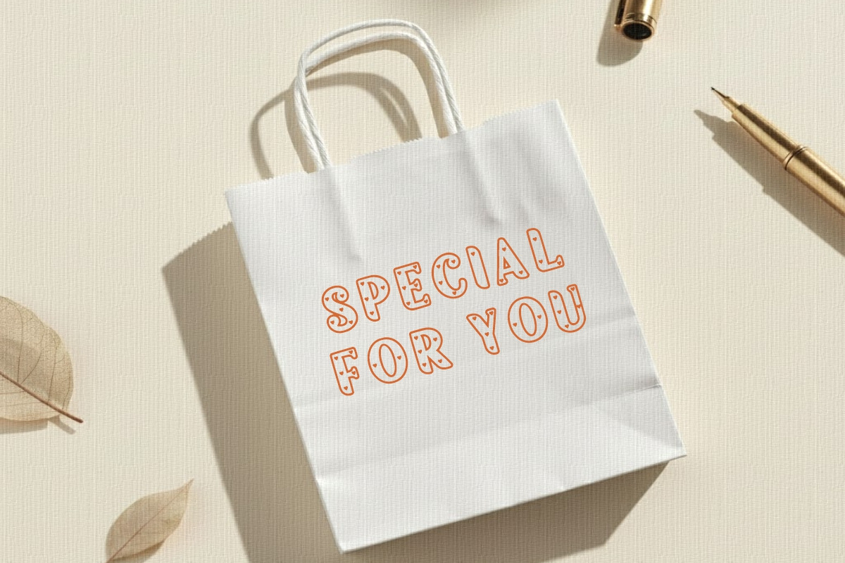 Love Paradise font, a Handwritten Font by Fourteen Letter (Photo 5 of 7)
