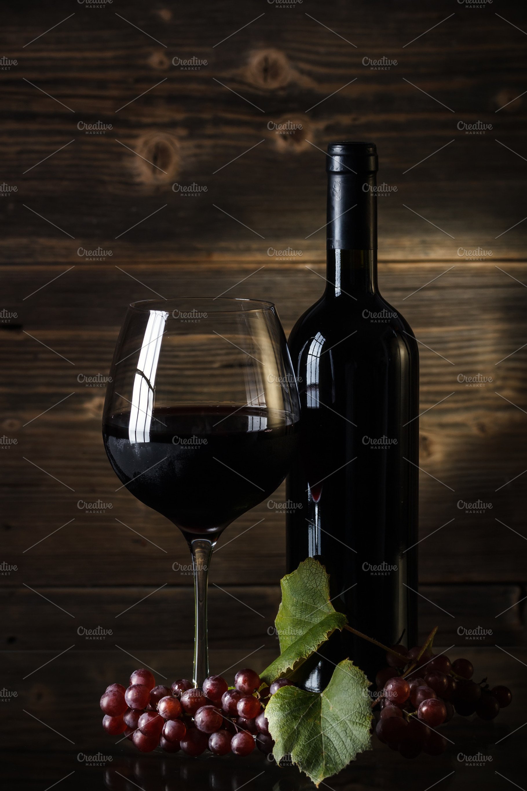 Red wine containing alcohol, background, and beverage