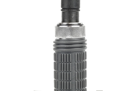 Screwdriver with multiple head sets