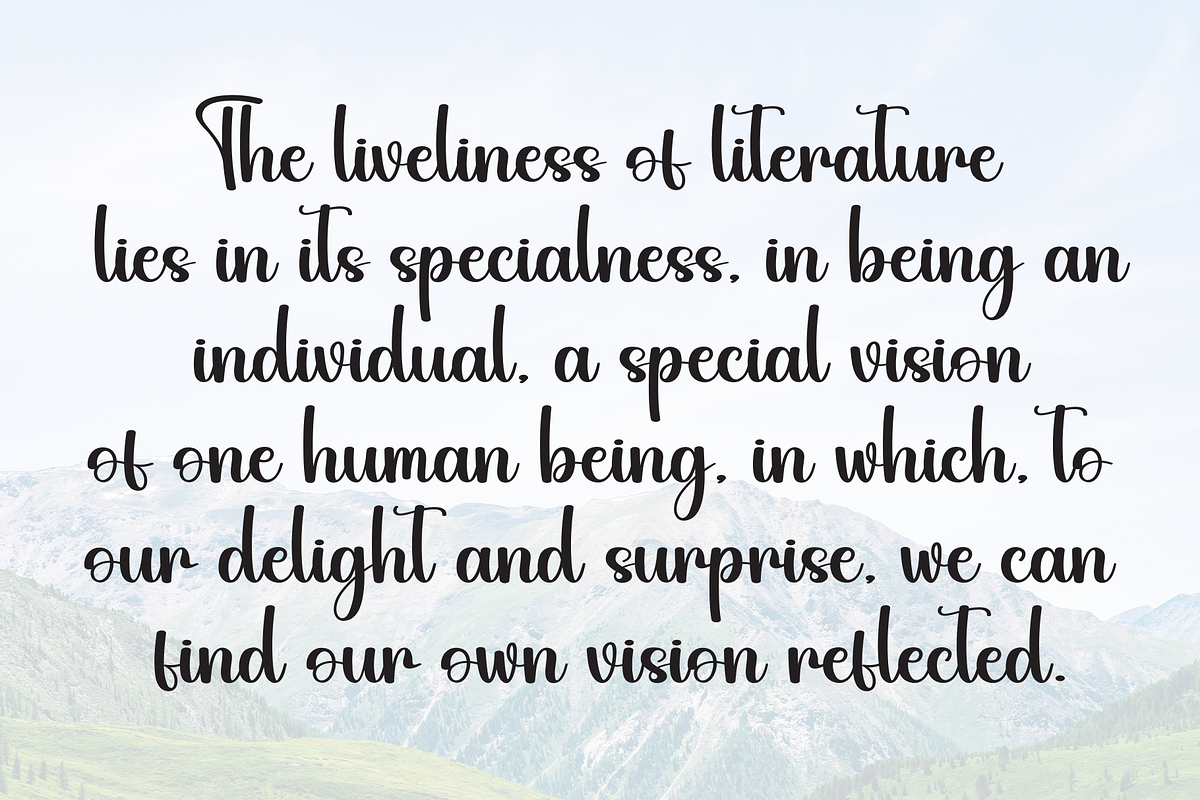 Vintage | Script Font, a Handwritten Font by Scratchones (Photo 6 of 9)