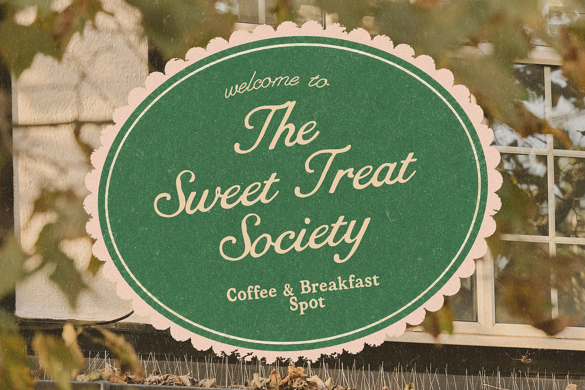 Handwritten Autumn Signage Fonts, a Handwritten Font by Laras Wonderland (Photo 13 of 20)