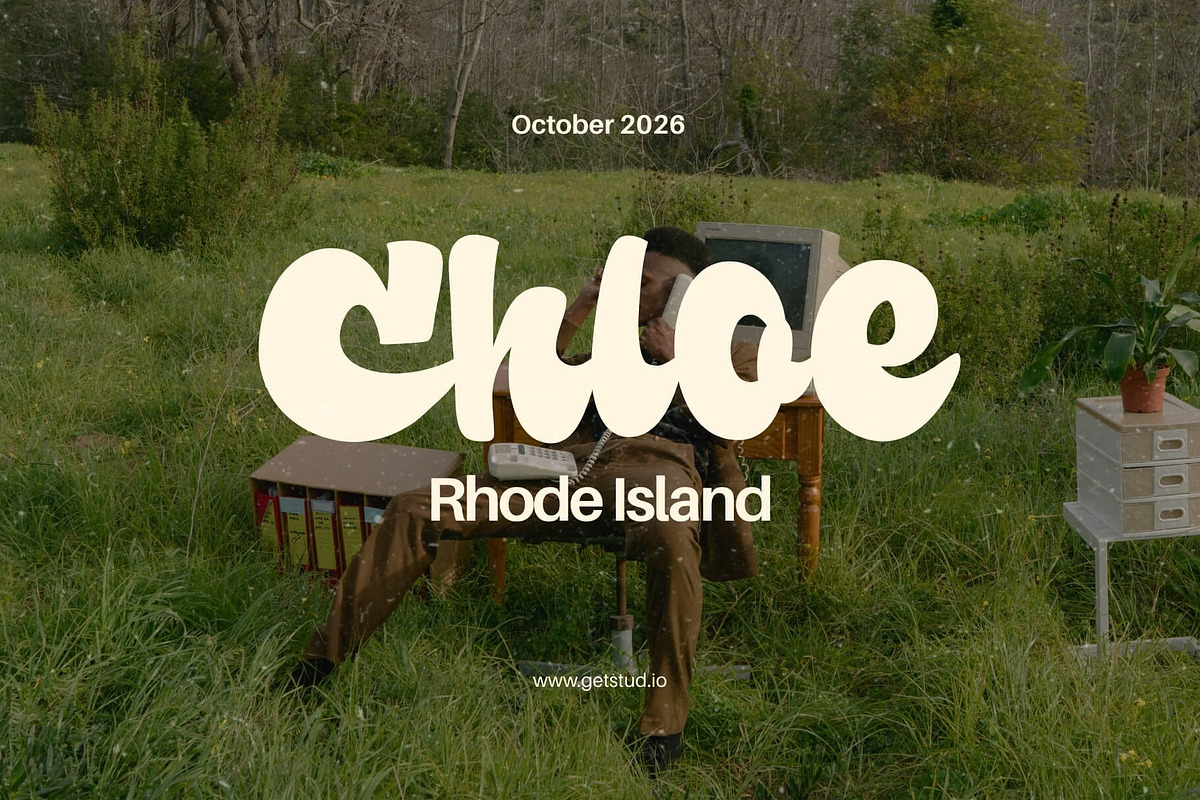 Chicoe Typeface, a Script Font by Get Studio (Photo 9 of 14)