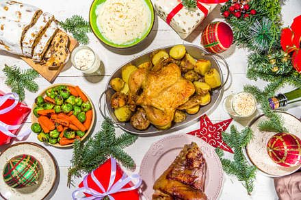 Festive Christmas dinner table, a Food & Drink Photo by Rimma
