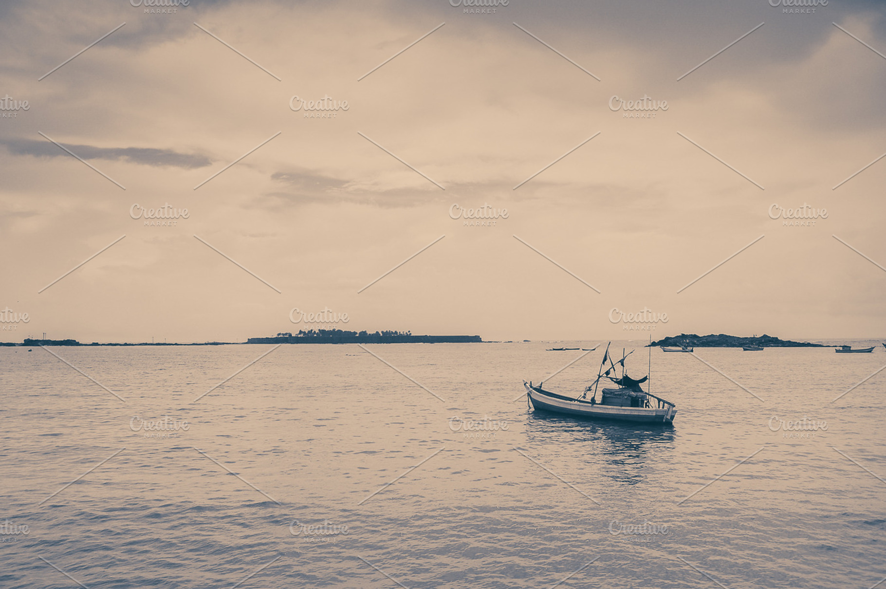 Arabian Sea, a Holiday Photo by bozekmichal
