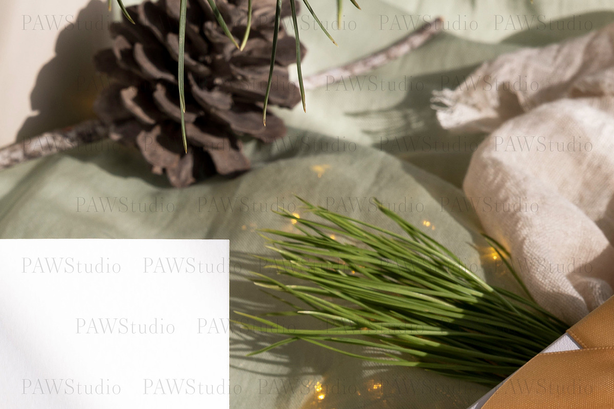 Jewelry BoxMockup Square CardXmasch3, a Product Mockup by PawMockups (Photo 3 of 10)