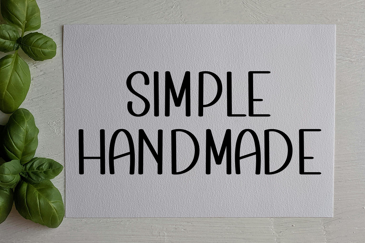 Honey Bubble, a Handwritten Font by InermediaSTUDIO (Photo 5 of 7)