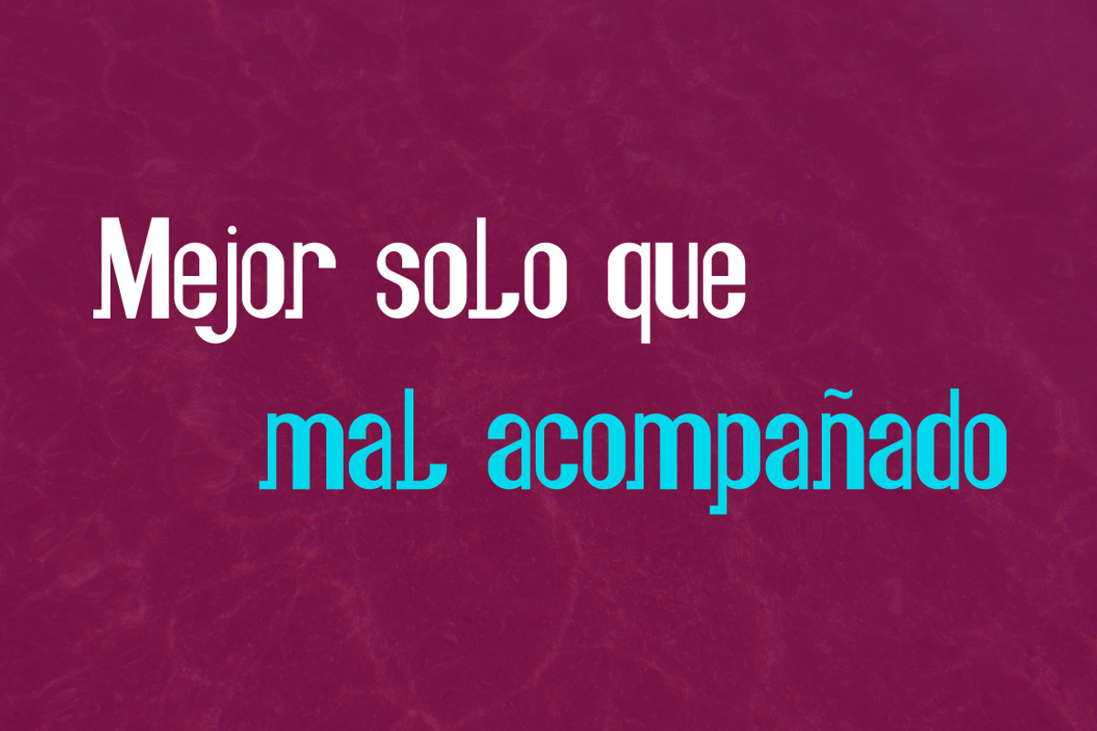 Fesch | bottom-left slab serif font preview 4