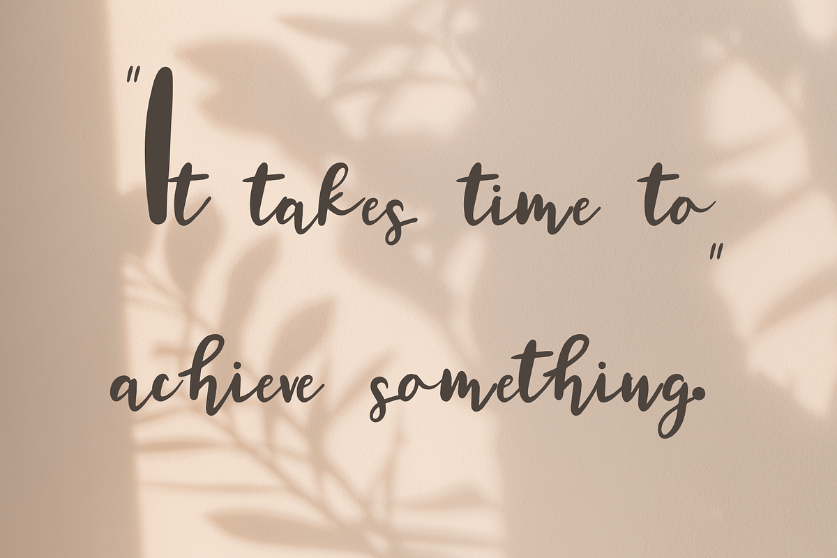 Amalia, a Handwritten Font by nongnuchpolyiam1 (Photo 5 of 8)