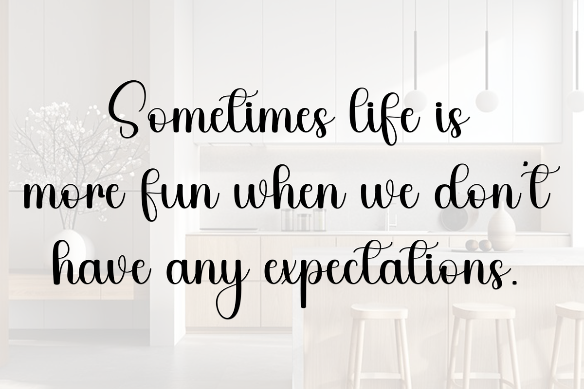 Elegant Valentine, a Handwritten Font by InermediaSTUDIO (Photo 2 of 8)