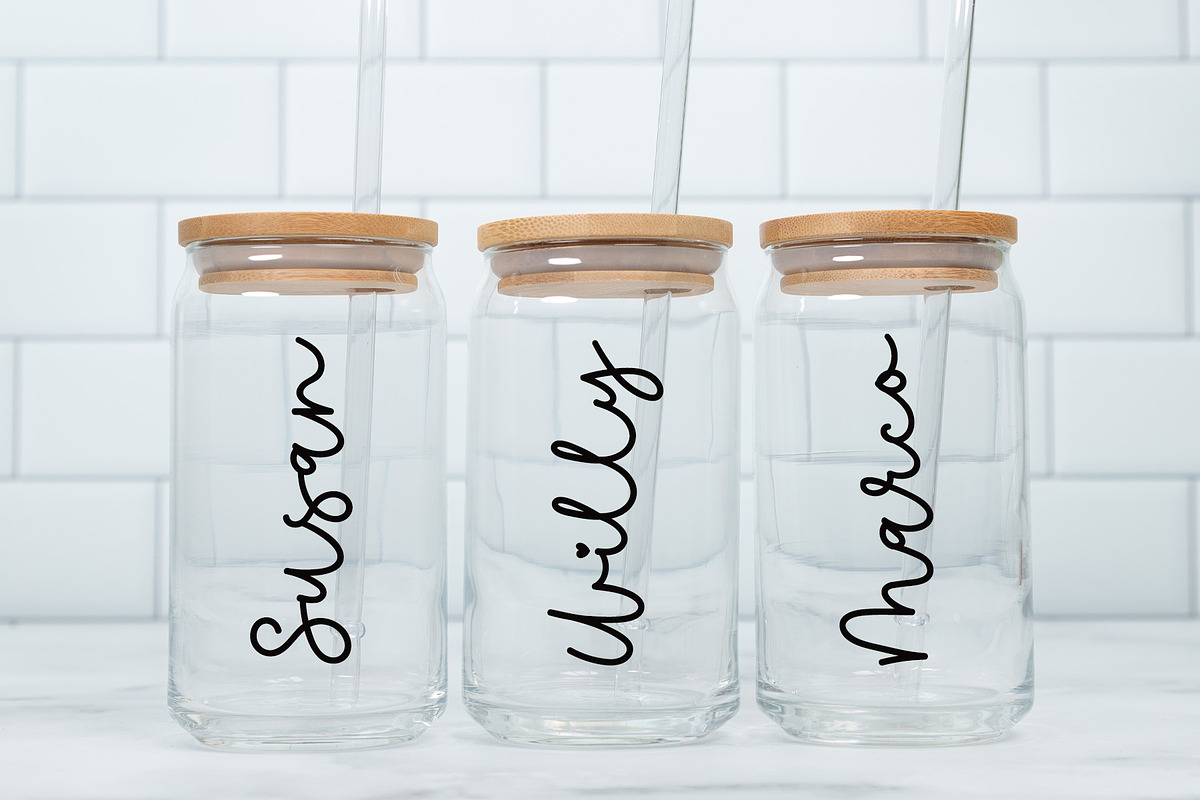 Happy Romance - Cute Heart Font Duo, a Handwritten Font by Airotype (Photo 7 of 12)