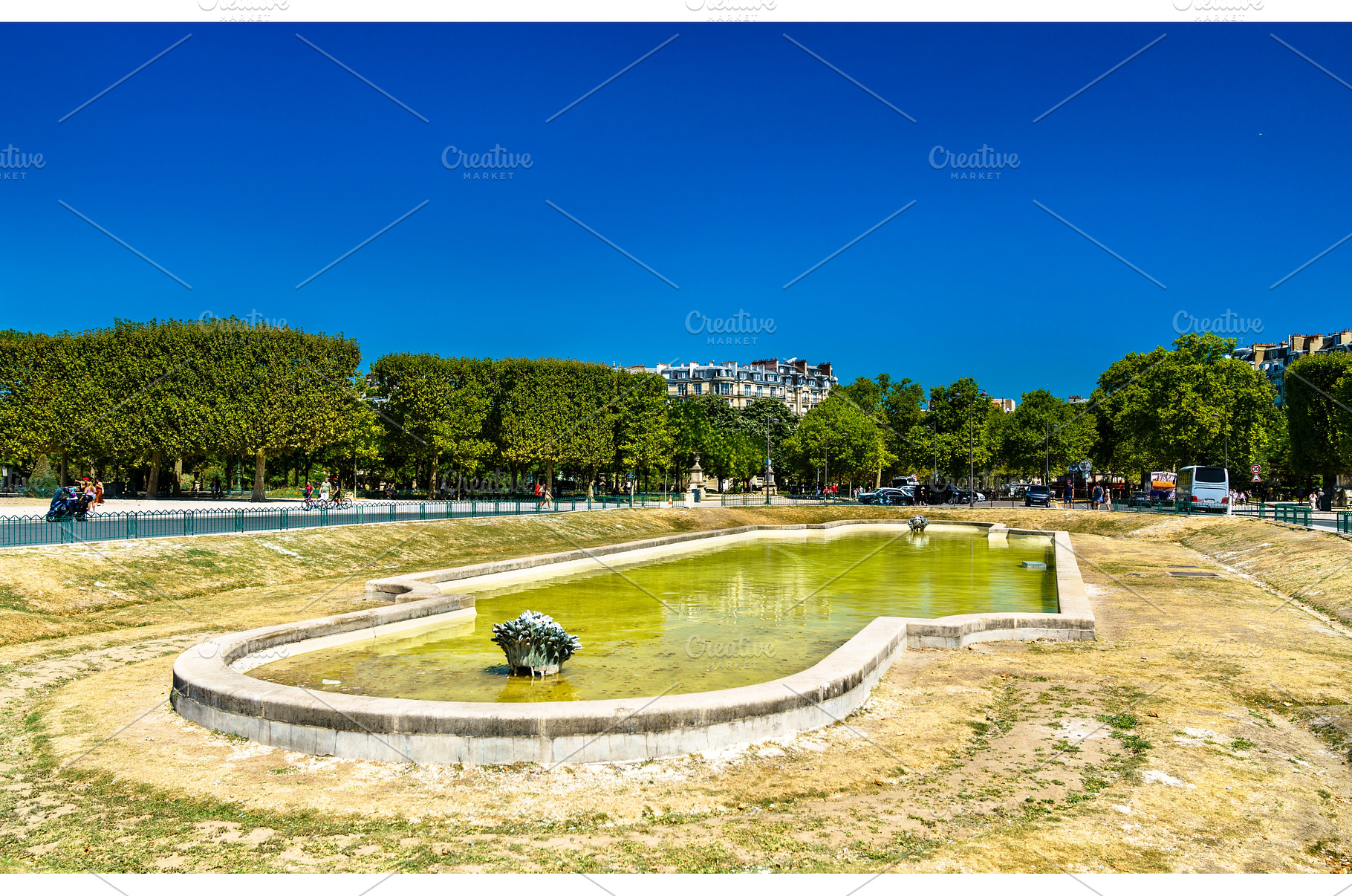 Pool at Champ de Mars in Paris, an Architecture Photo by Leonid Andronov