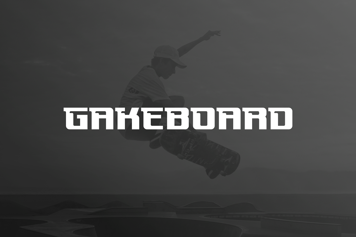 Brogad, a Font by garismantra (Photo 2 of 4)