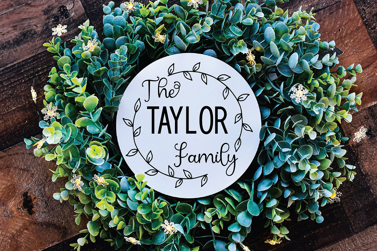 Family Monogram Bundle, an Illustration by OldMarket Designs (Photo 4 of 11)