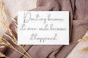 Gloves Signature | Script Font, a Handwritten Font by Scratchones (Thumbnail 4 of 8)