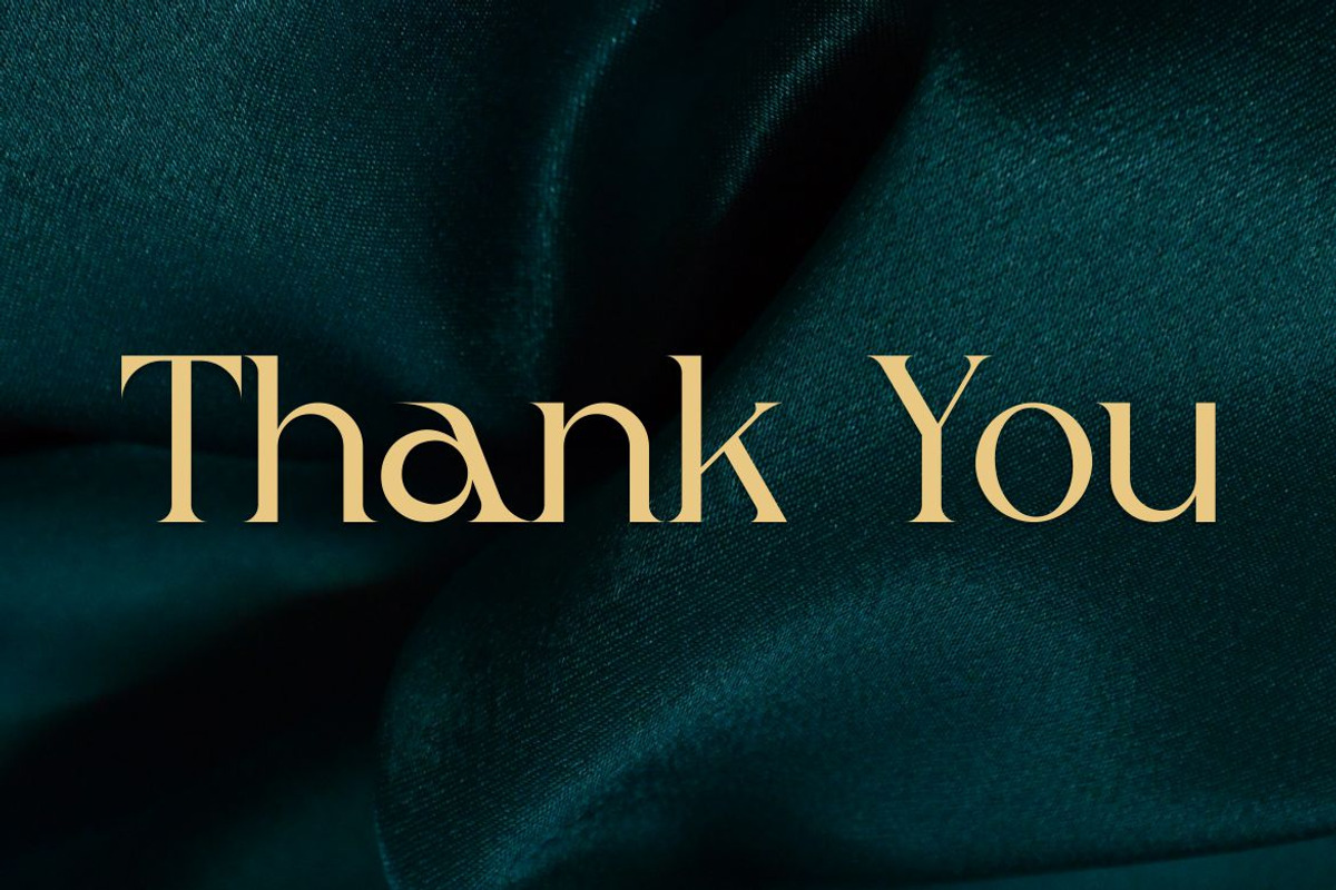 Melina, a Font by Kenrichi (Photo 10 of 12)