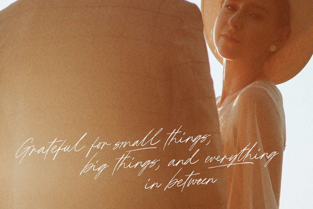Miss Phillips - Handwritten Script, a Handwritten Font by Sarid Ezra (Photo 5 of 10)