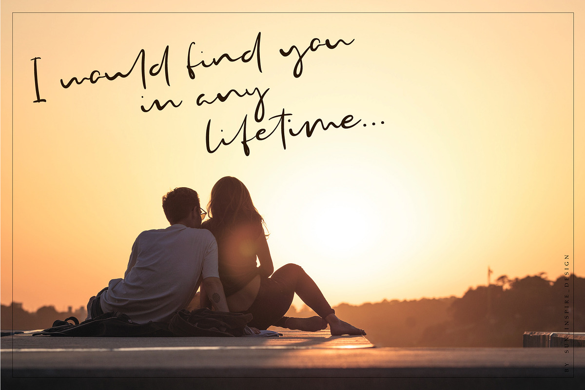 Manhattan Blue Script Font preview 6