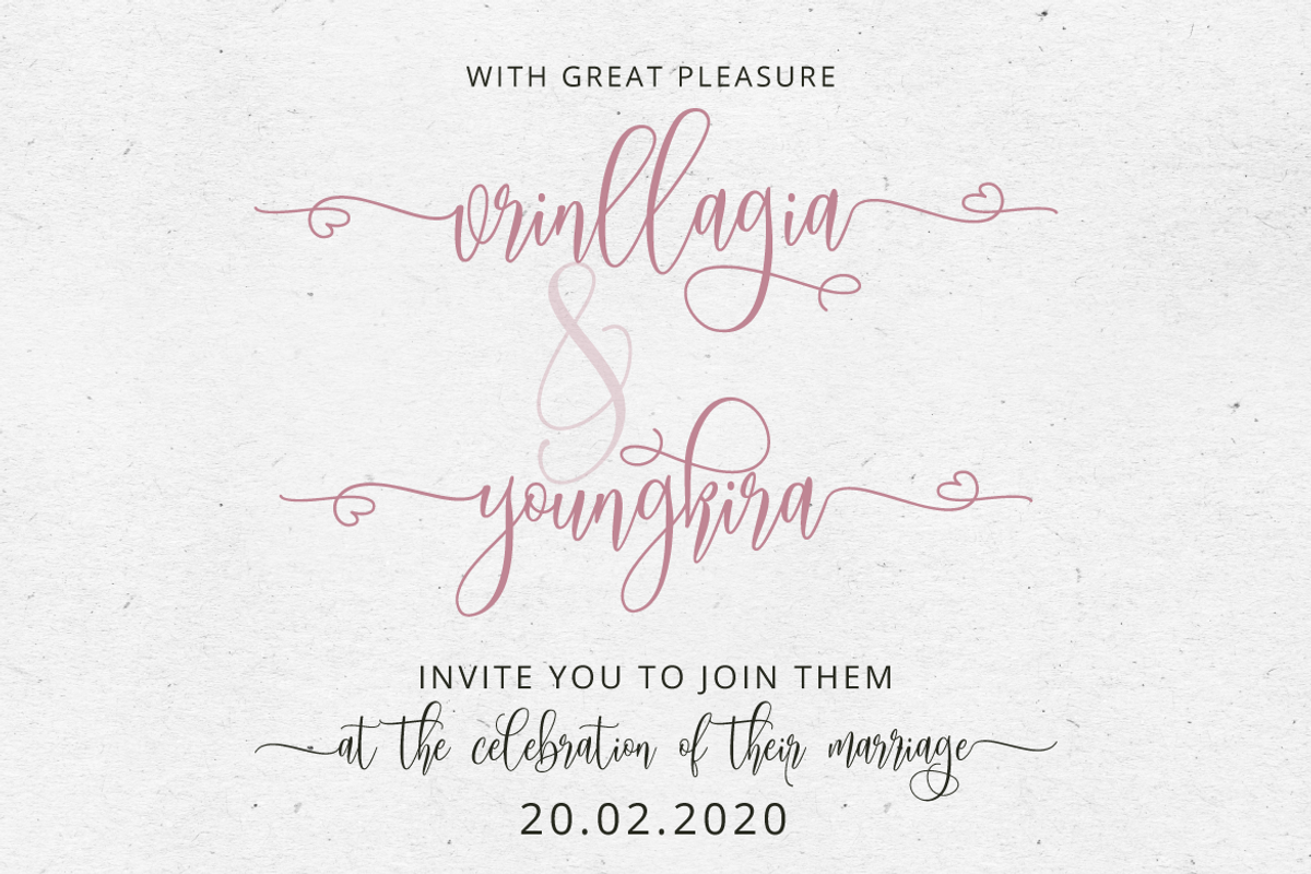 Mollinda - Modern Script Typeface, a Script Font by tebaltipislab (Photo 6 of 10)