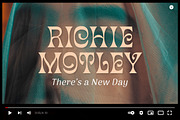 Garten House - Unique Display Font, a Font by Letterhend Studio (Thumbnail 4 of 9)