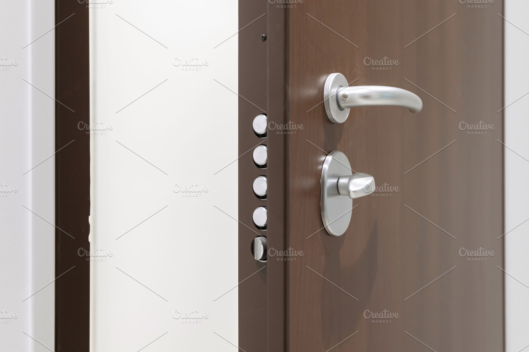Modern door, an Architecture Photo by KYNA STUDIO