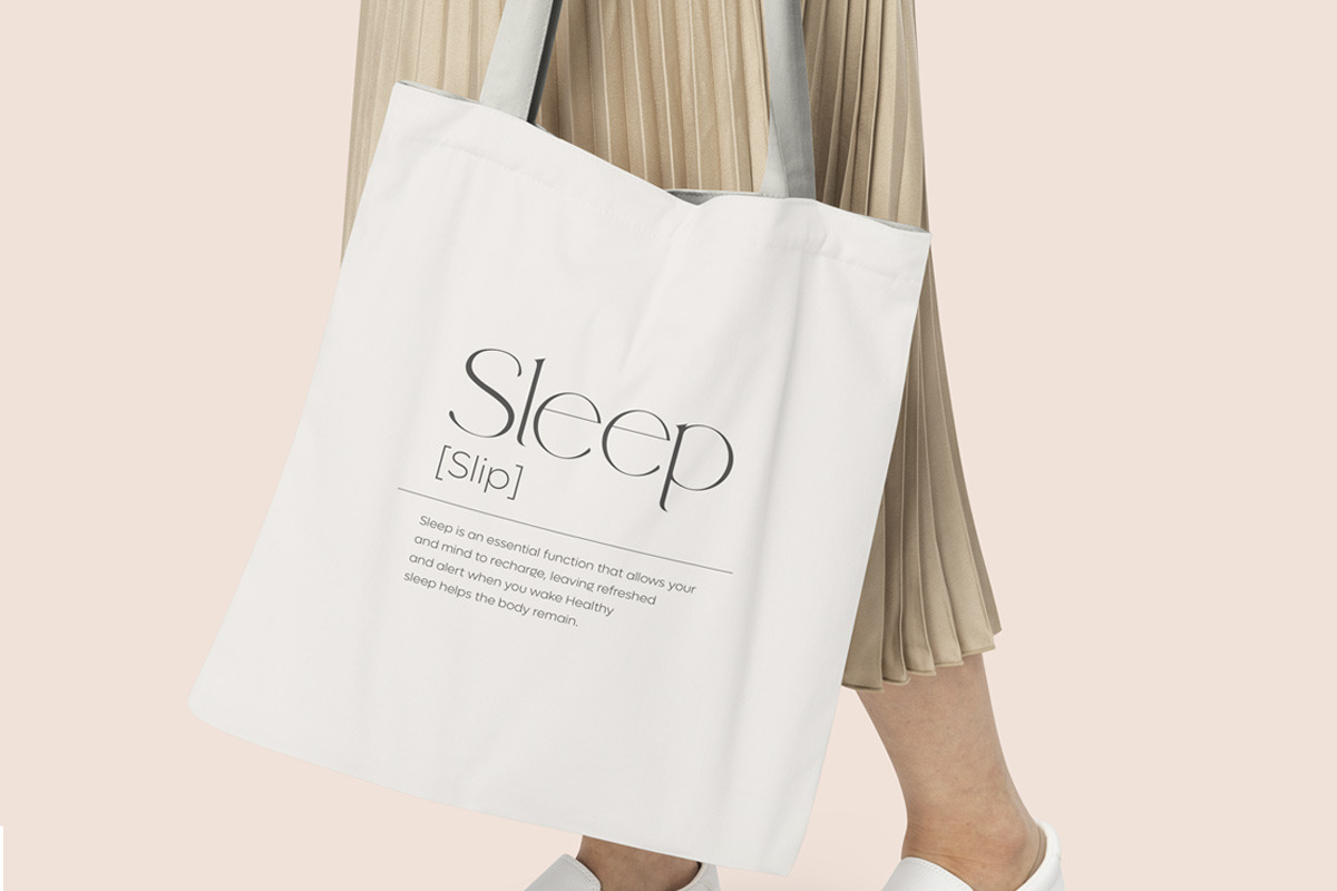 Meira - Makeup & Beauty Serif, a Serif Font by Sohel Studio (Photo 7 of 12)