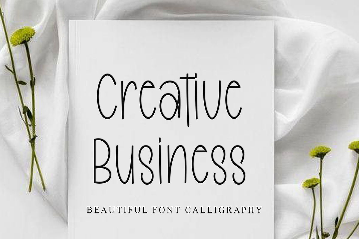 Christmas Minimalist, a Sans Serif Font by InermediaSTUDIO (Photo 5 of 8)