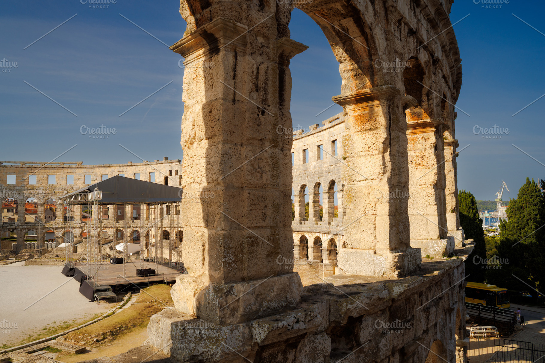 Roman Amphitheater, Pula, Croatia, an Architecture Photo by Bepslabor